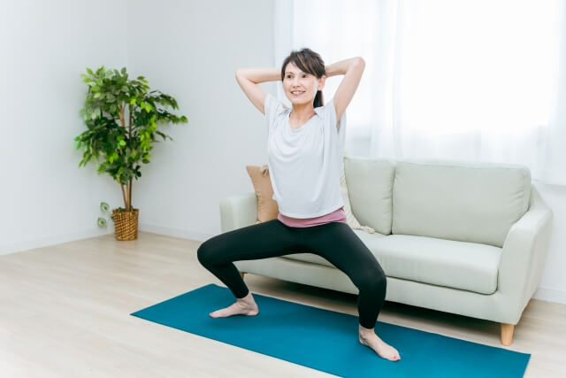 冷え改善のために温めるより熱を作ることが大切だと伝える見出し画像（温活）